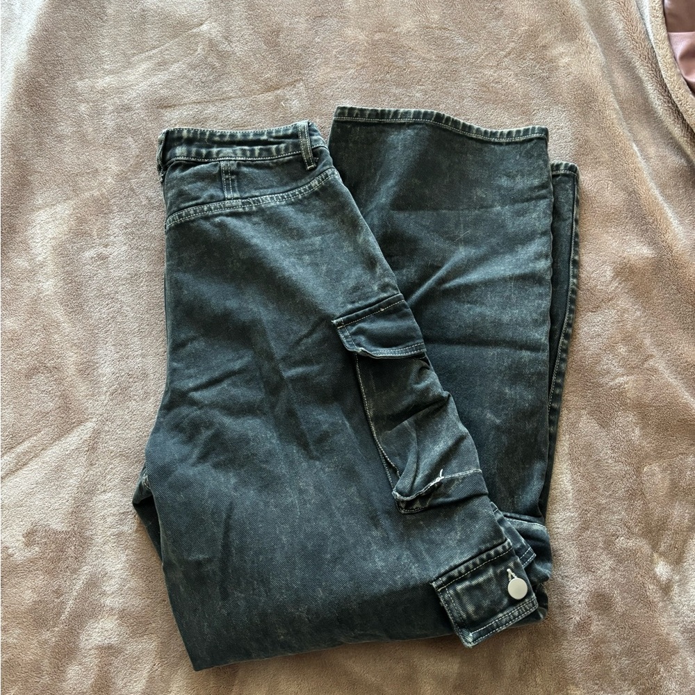 Cargo pants - Picture 4 of 5